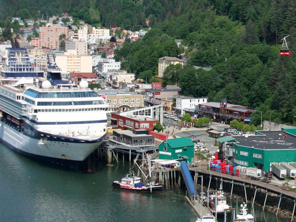 Beachside Villa Luxury Suites And Vacation Rentals Juneau Kültér fotó